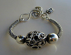All sterling silver bangle bracelet - by Vicky Jousan